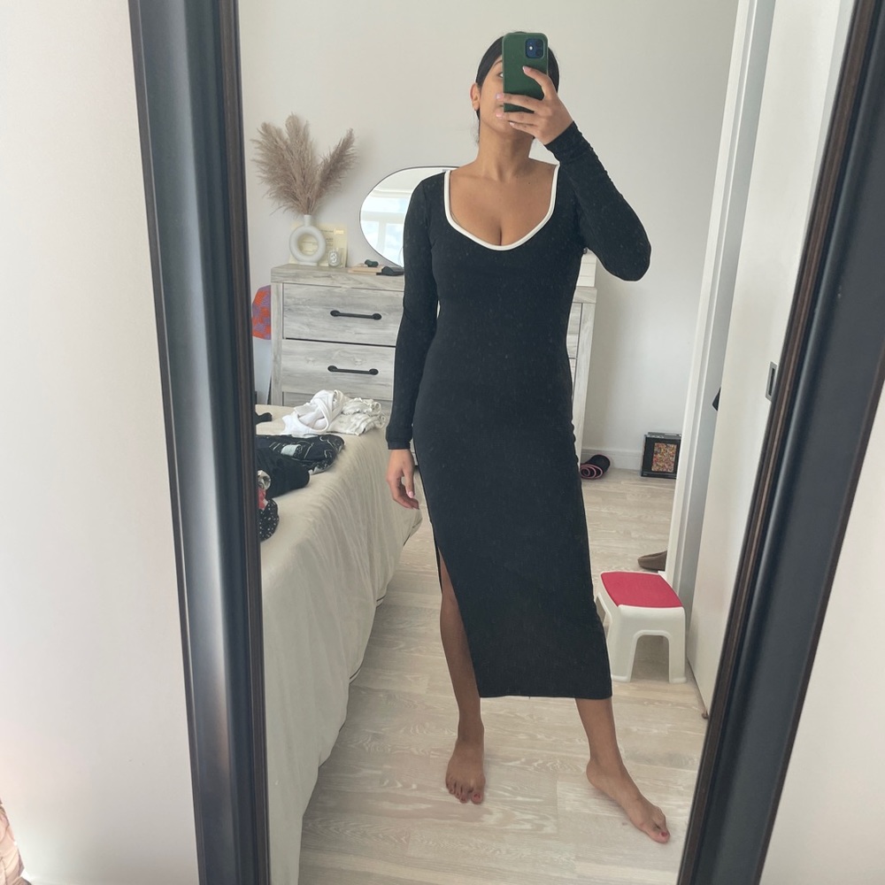 Abercrombie & Fitch Black/White Contrast Midi Dress